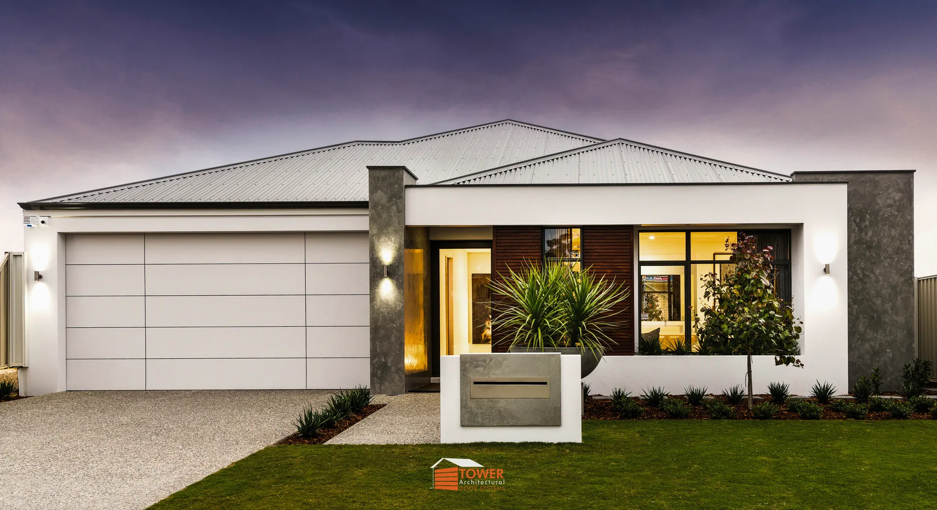 Architectural Range — TowerBond Series Location: Perth Builder: Ross North Style Profile: A clean, modern façade brought to life with our Behind Fit TowerBond Series in a sleek silver composite finish.