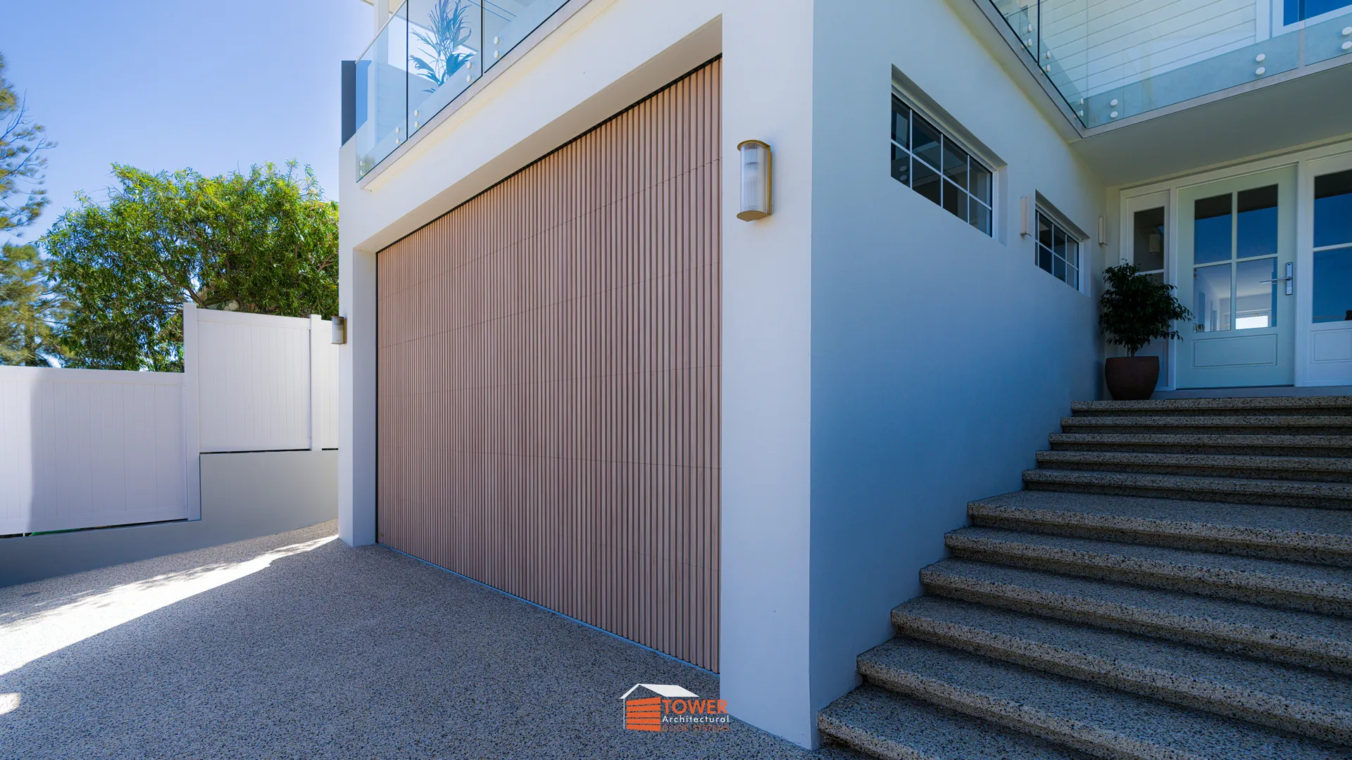 Architectural Range — Batten Series Location: Perth Style Profile: A bright, coastal-inspired façade that blends soft timber tones with modern architectural detailing.
