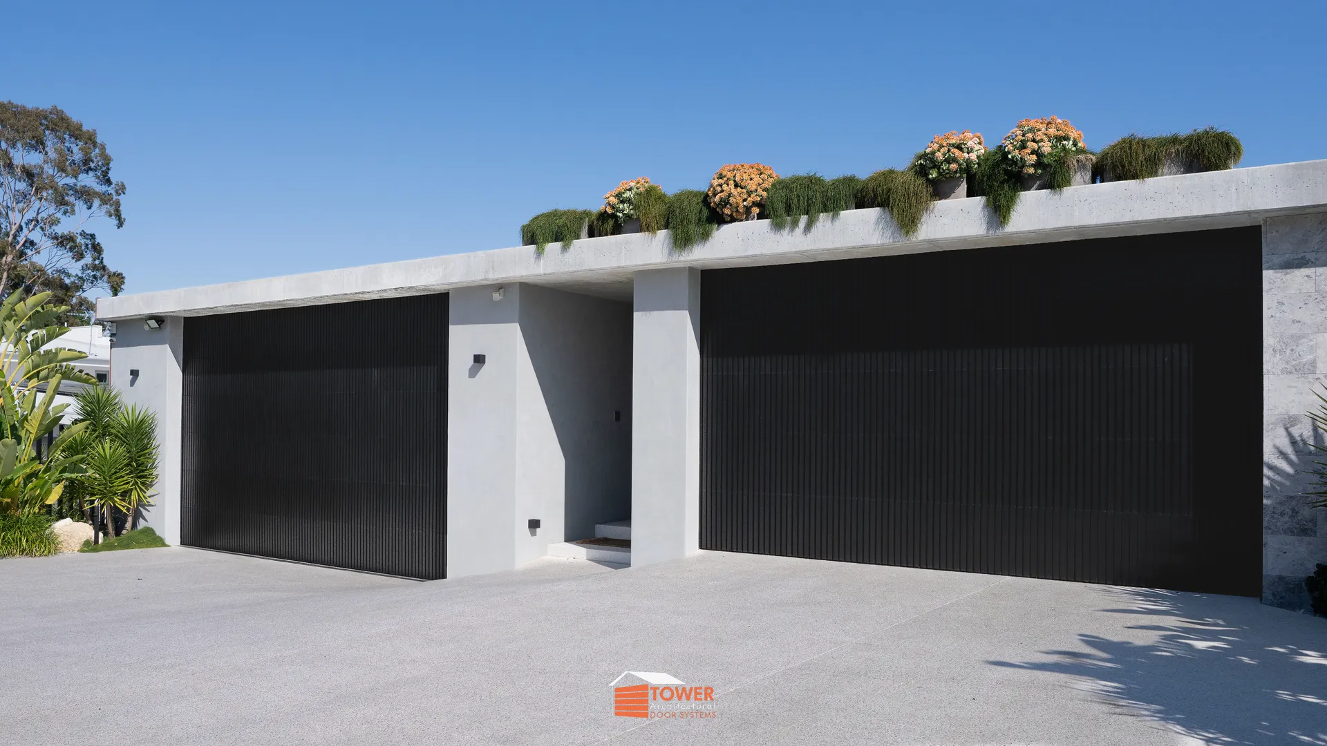 Architectural Range — Batten Series Location: Perth Style Profile: A clean, contemporary façade defined by sharp geometry and a seamless Flushmount Pro integration.